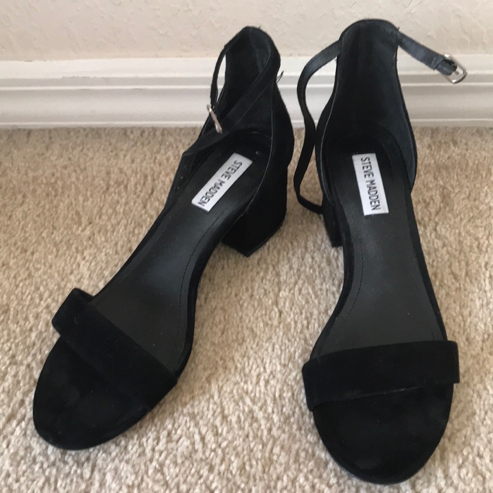 Steve Madden Black Sandals Size 8